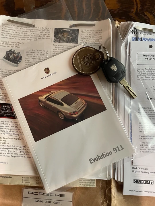 2000 Porsche 996 Carrera 4 - Image 23 of 31