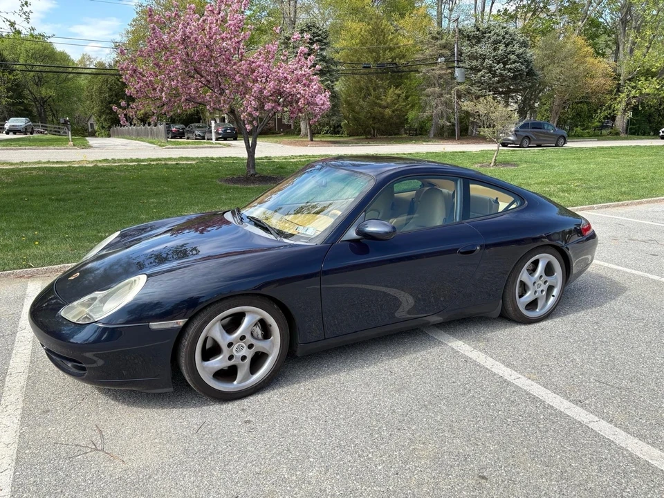 2000 Porsche 996 Carrera 4 - Image 10 of 31