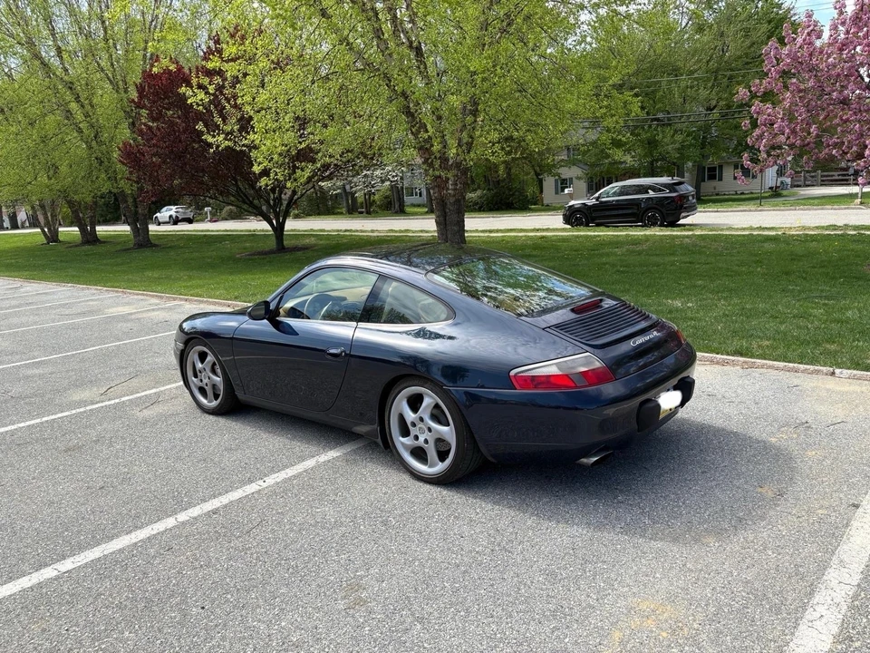 2000 Porsche 996 Carrera 4 - Image 11 of 31
