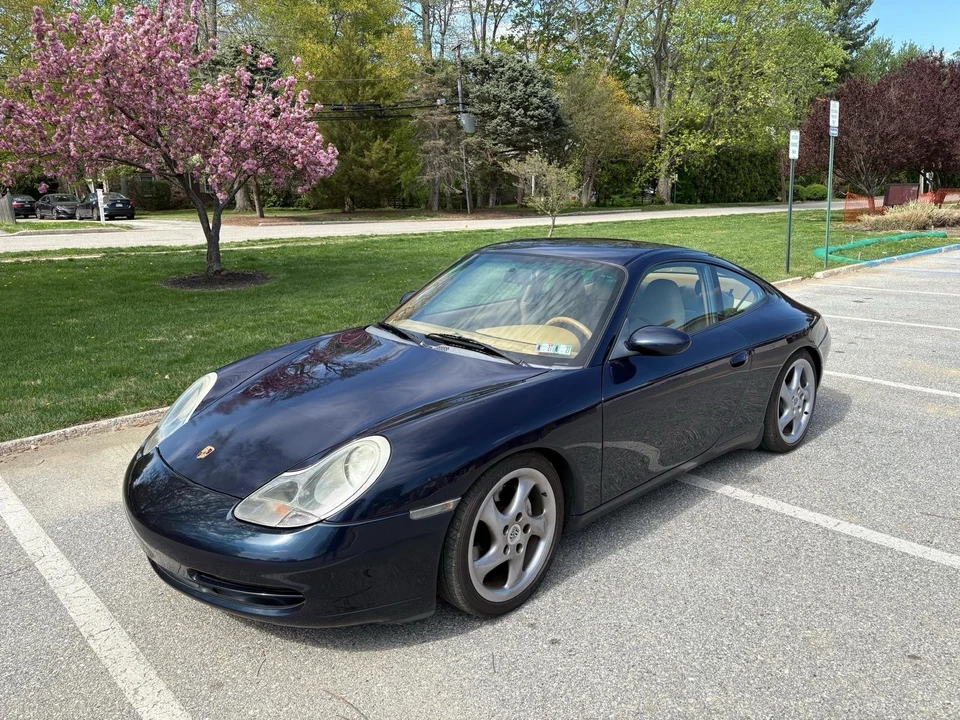 2000 Porsche 996 Carrera 4 - Image 8 of 31