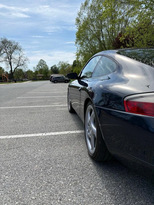 2000 Porsche 996 Carrera 4 - Image 16 of 31