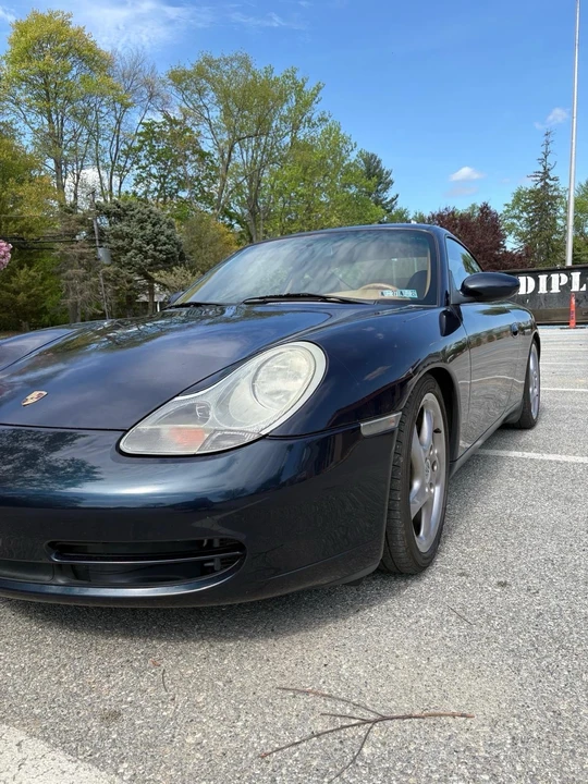 2000 Porsche 996 Carrera 4 - Image 17 of 31