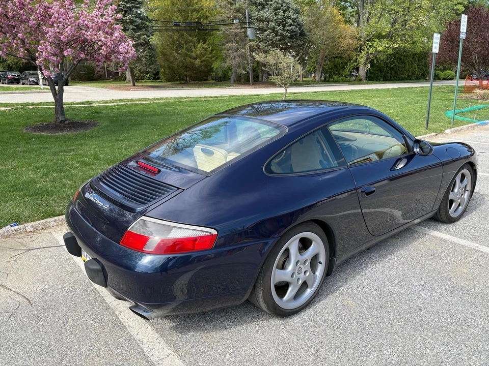 2000 Porsche 996 Carrera 4 - Image 6 of 31