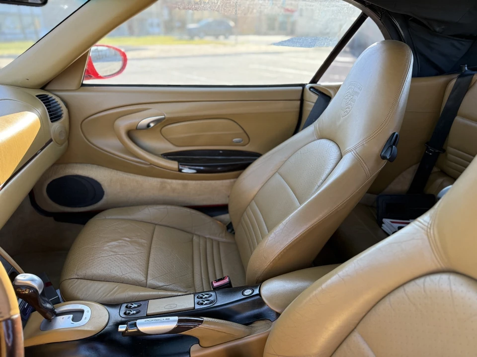 2000 Porsche 996 Carrera 4 - Image 12 of 14