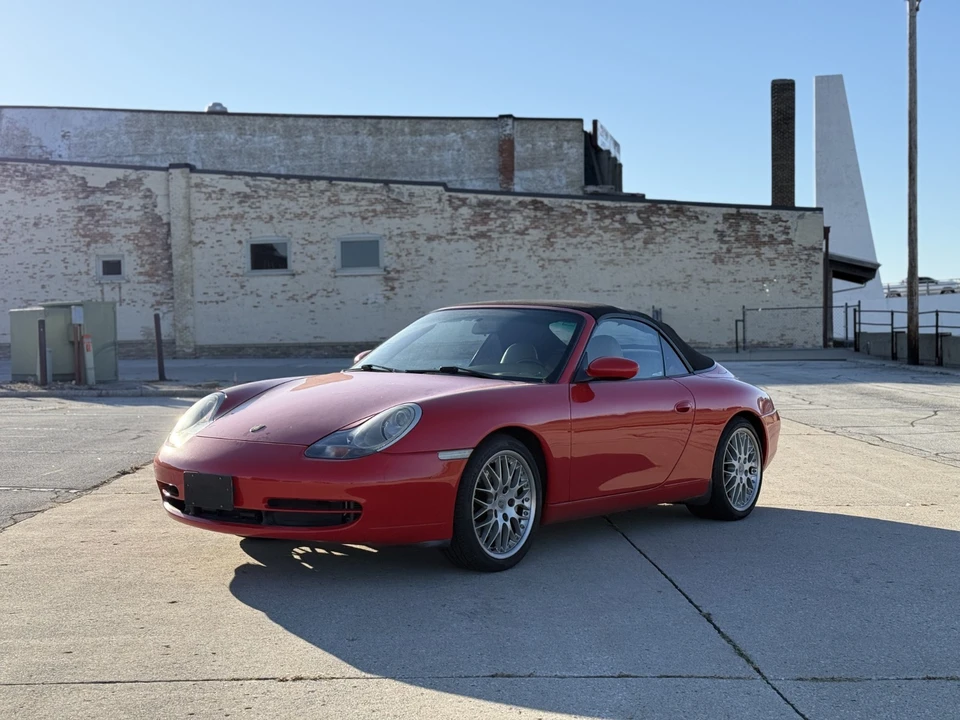 2000 Porsche 996 Carrera 4 - Image 3 of 14