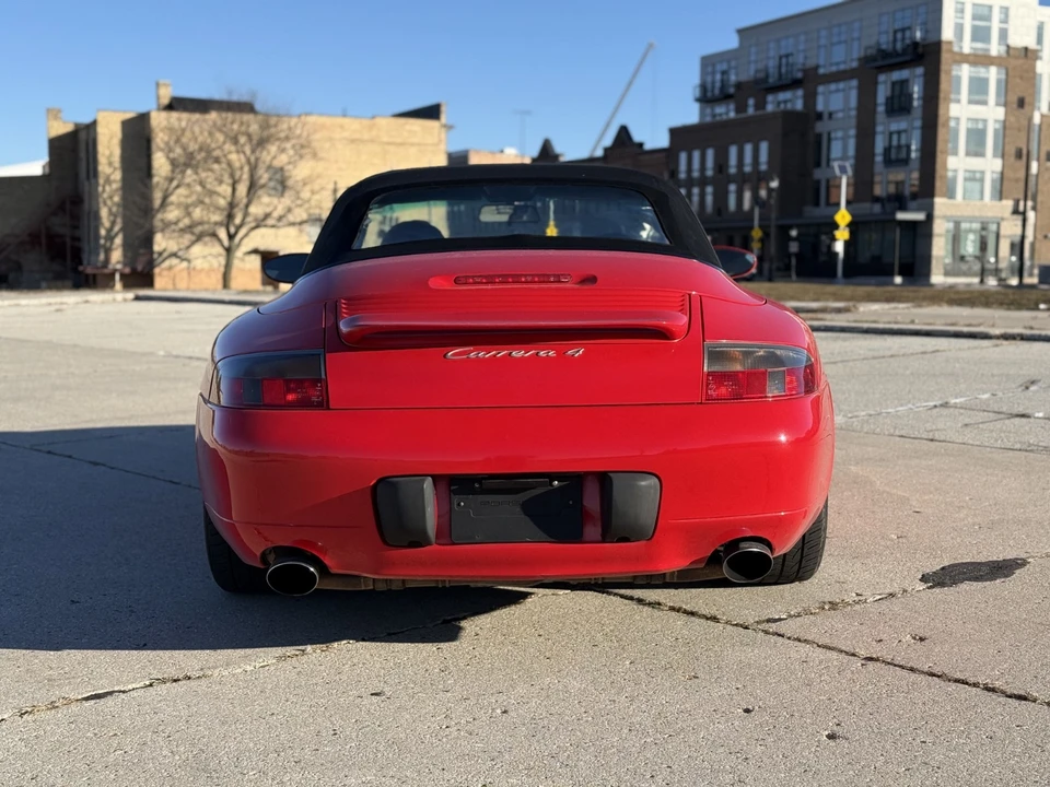 2000 Porsche 996 Carrera 4 - Image 5 of 14