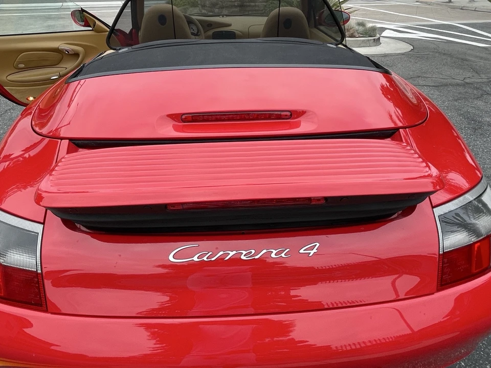 2000 Porsche 996 Carrera 4 - Image 17 of 31