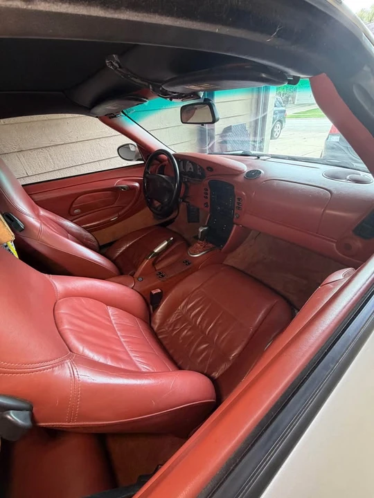 2000 Porsche 996 Carrera - Image 9 of 13