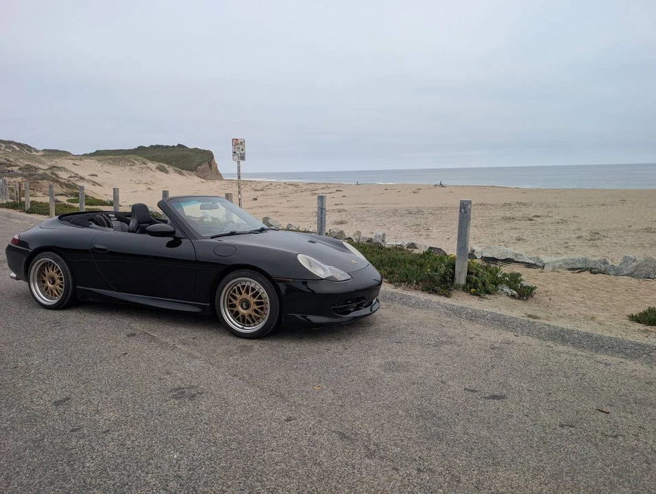 2000 Porsche 996 Carrera - Image 2 of 8