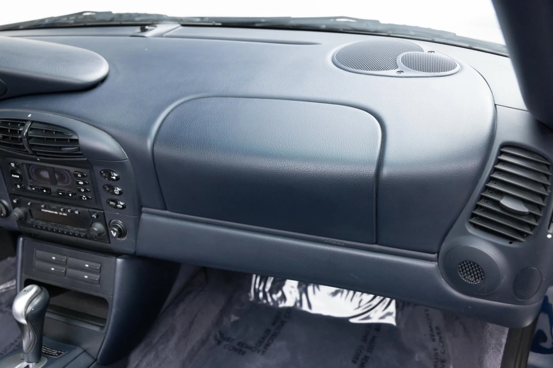 2000 Porsche 996 Carrera - Image 16 of 31