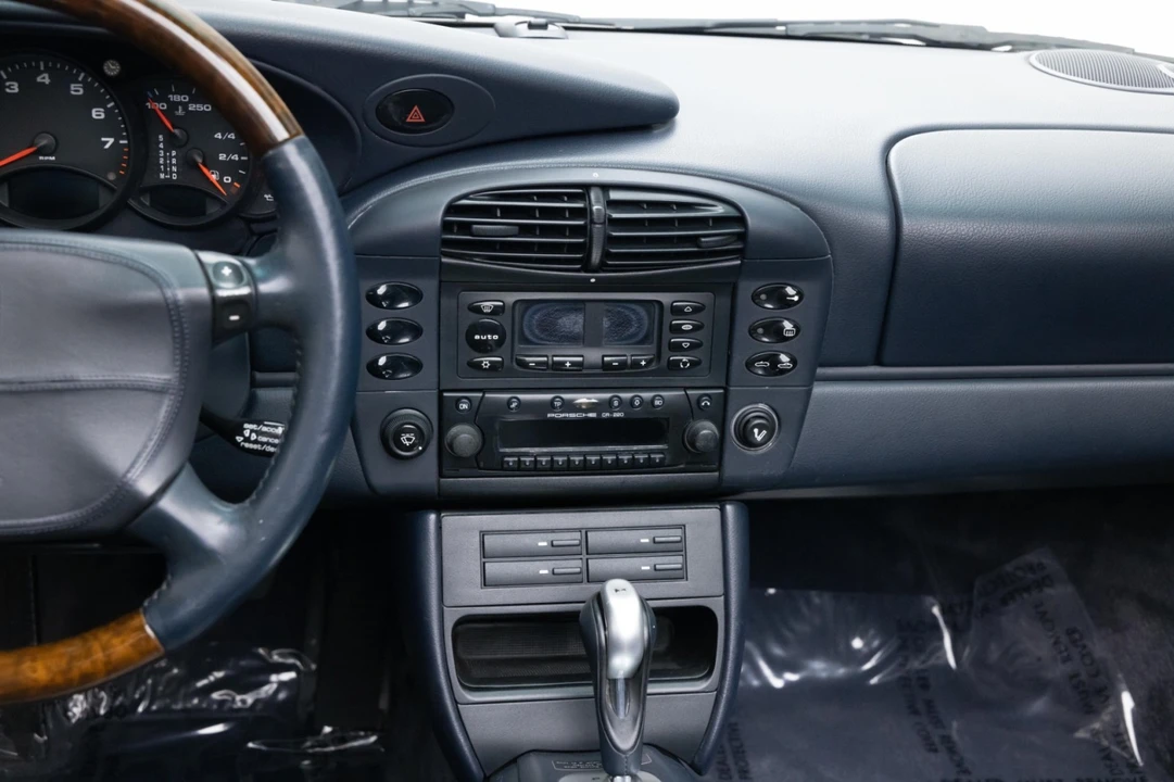 2000 Porsche 996 Carrera - Image 20 of 31