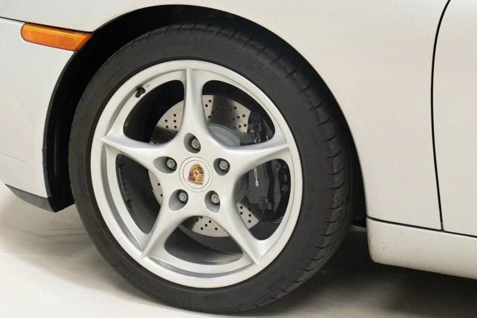 2000 Porsche 996 Carrera - Image 10 of 19