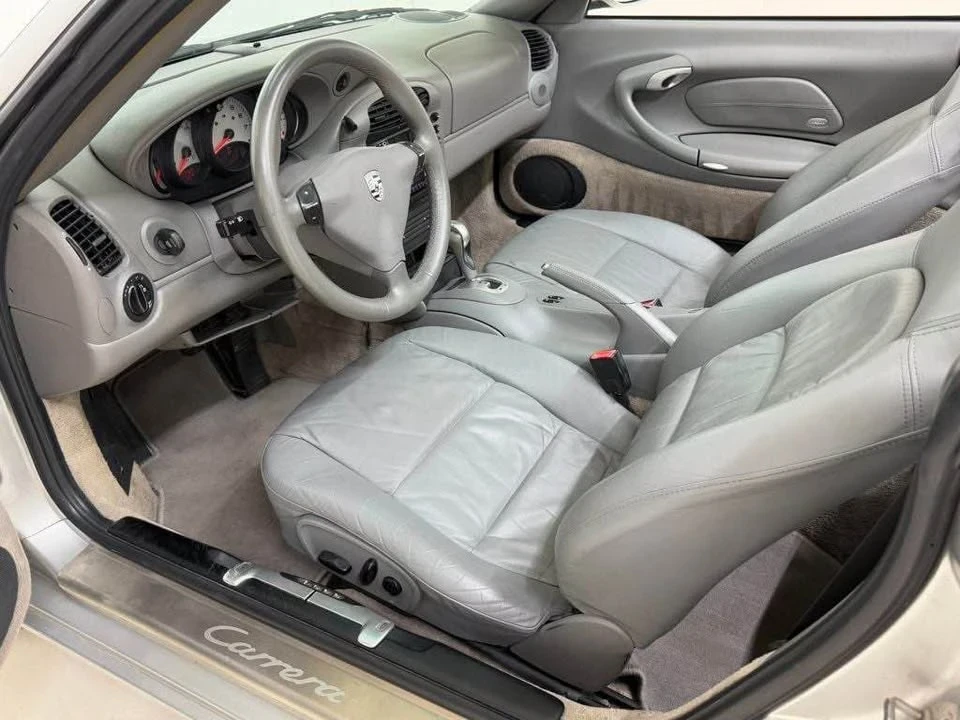 2000 Porsche 996 Carrera - Image 2 of 19