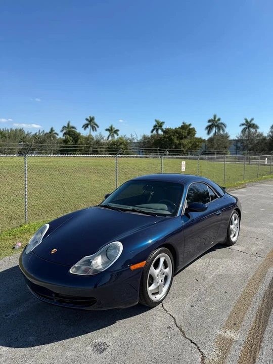 2000 Porsche 996 Carrera - Image 17 of 18