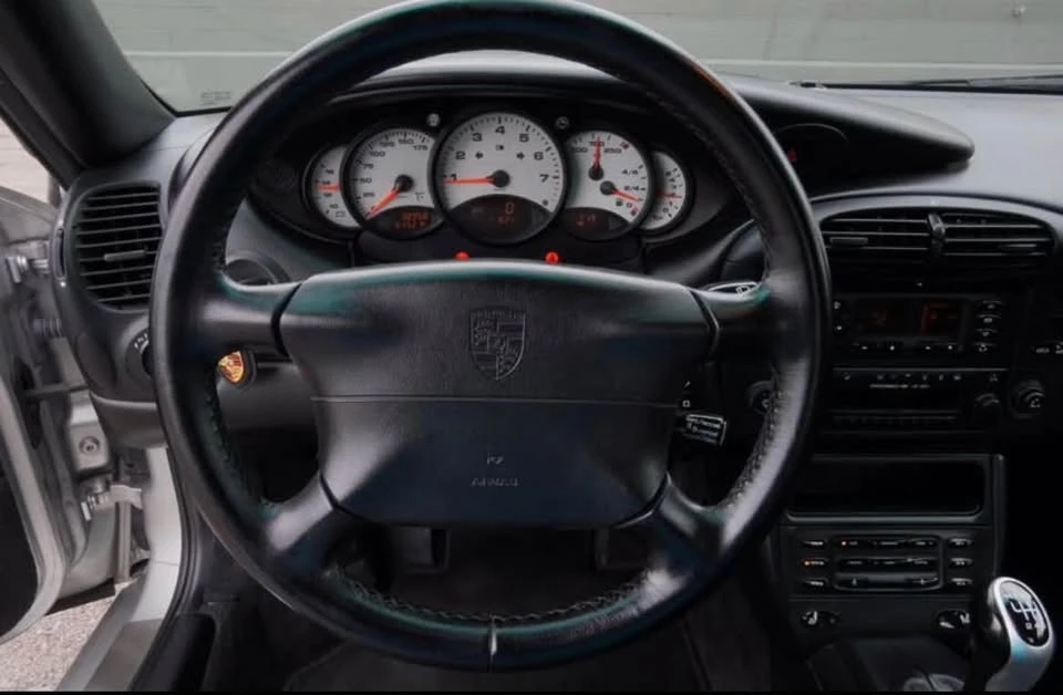 2000 Porsche 996 Carrera - Image 17 of 19