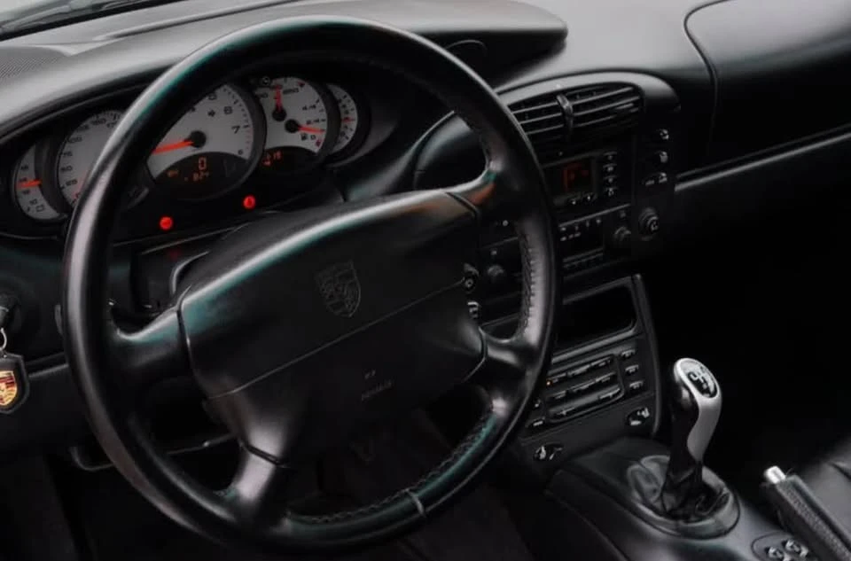 2000 Porsche 996 Carrera - Image 16 of 19