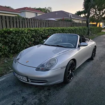 2000 Porsche 911 Carrera 2 Cabriolet