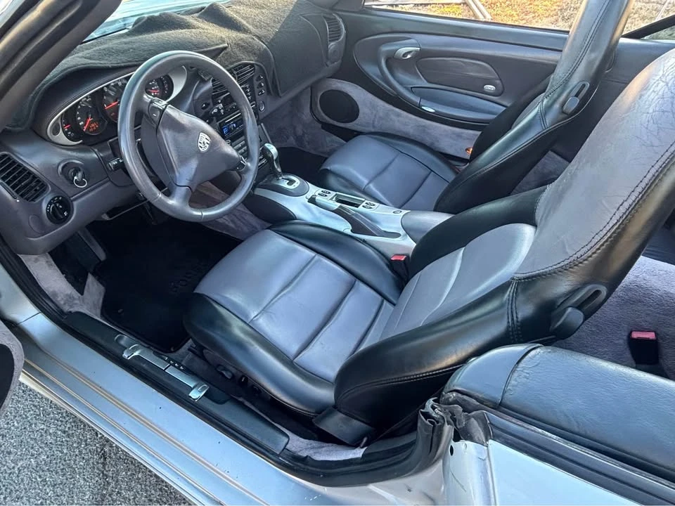 2000 Porsche 996 Carrera - Image 8 of 11