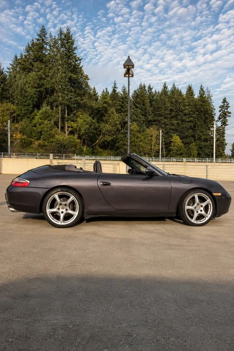 2000 Porsche 996 Carrera - Image 2 of 17