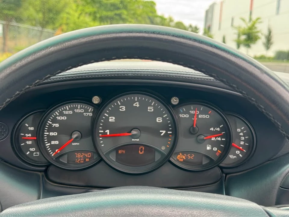 2000 Porsche 996 Carrera - Image 8 of 19