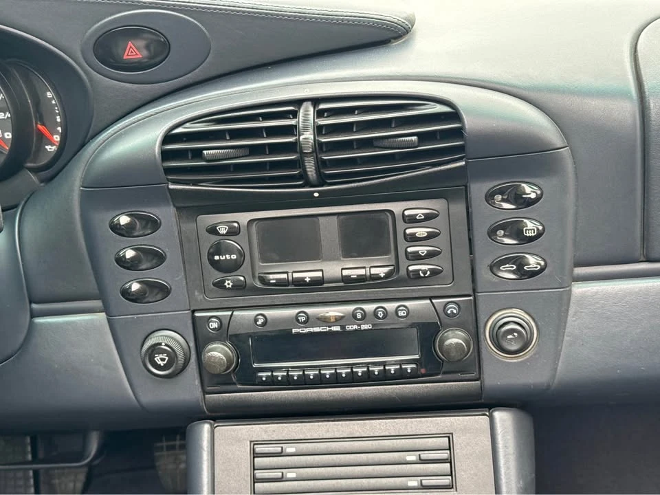 2000 Porsche 996 Carrera - Image 16 of 19