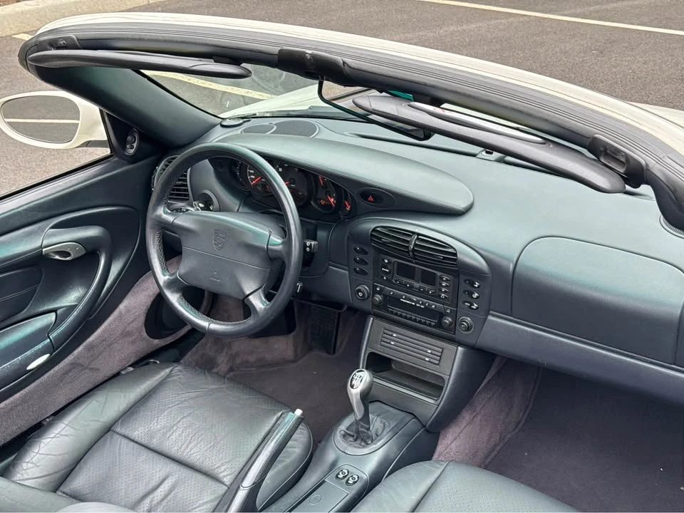 2000 Porsche 996 Carrera - Image 12 of 19