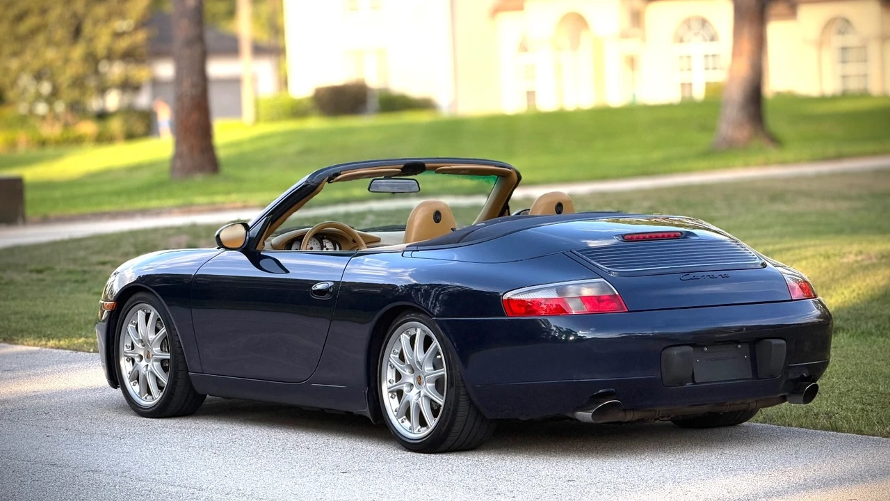 2000 Porsche 996 Carrera - Image 8 of 31