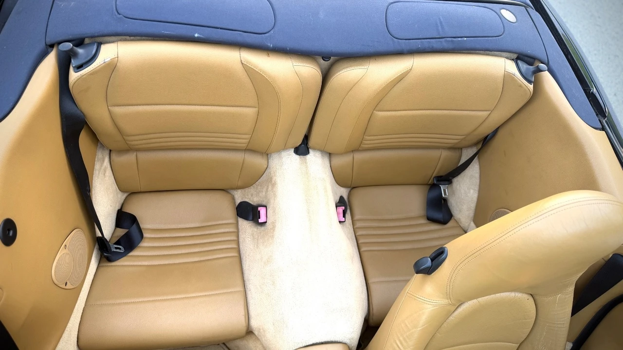 2000 Porsche 996 Carrera - Image 19 of 31