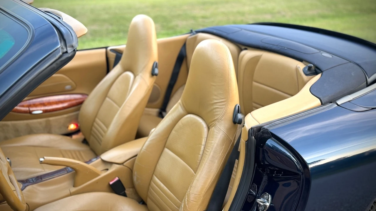 2000 Porsche 996 Carrera - Image 25 of 31