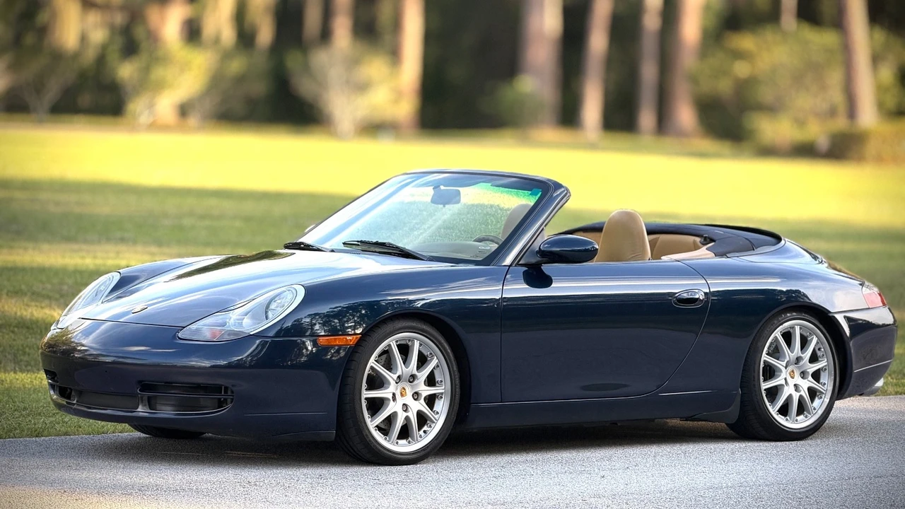 2000 Porsche 996 Carrera - Image 10 of 31