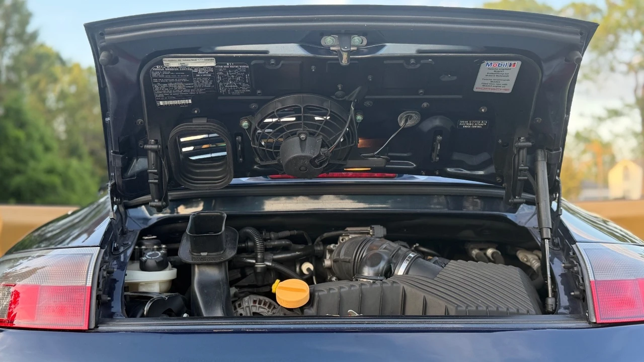 2000 Porsche 996 Carrera - Image 17 of 31