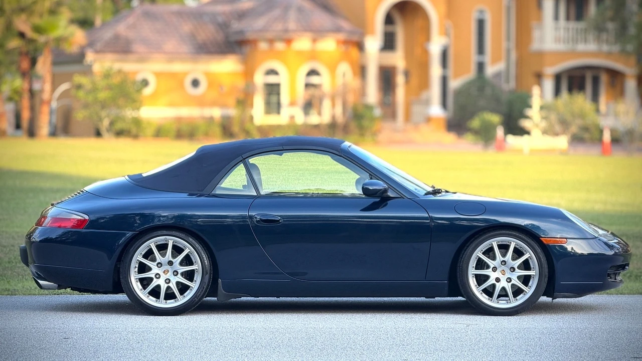 2000 Porsche 996 Carrera - Image 3 of 31