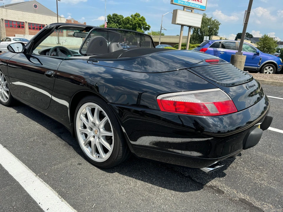2000 Porsche 996 Carrera - Image 9 of 16