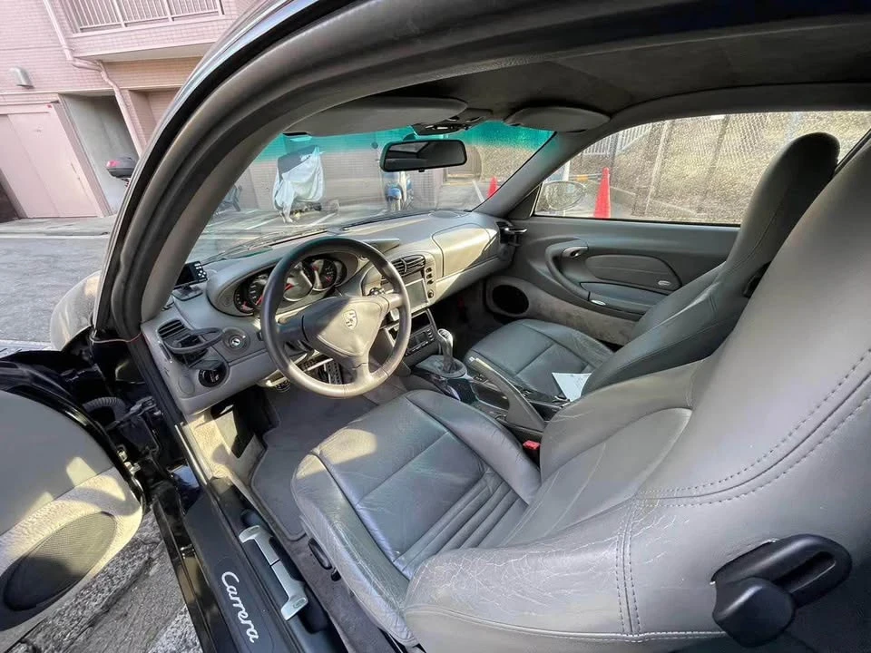 2000 Porsche 996 Carrera - Image 6 of 11