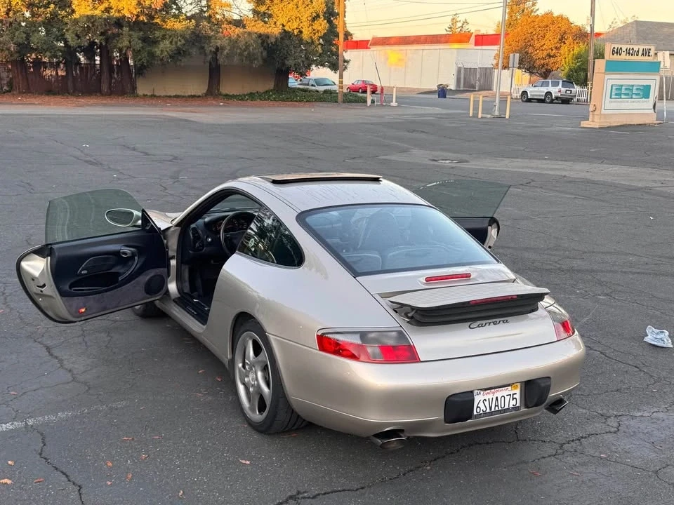 2000 Porsche 996 Carrera - Image 11 of 20