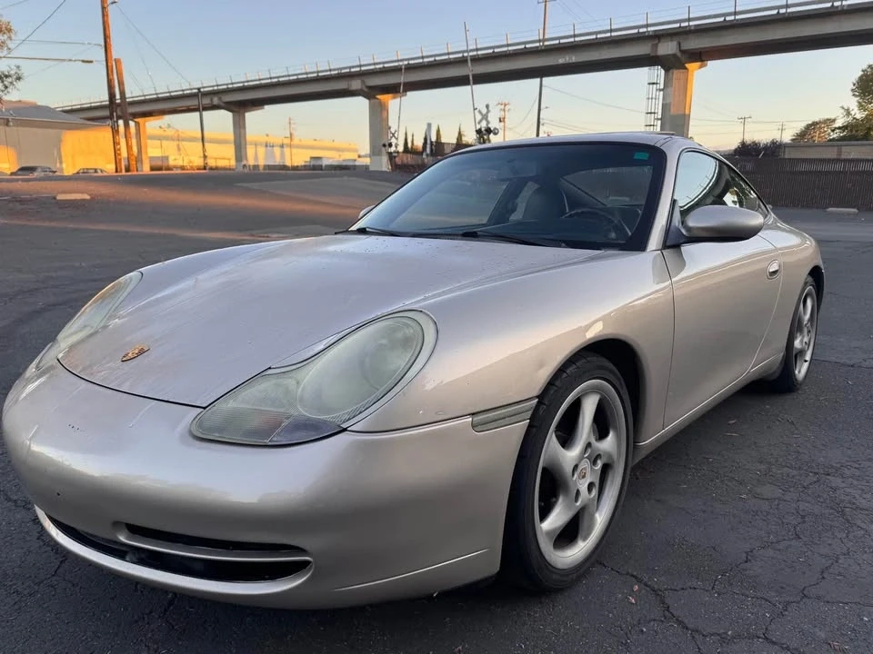 2000 Porsche 996 Carrera - Image 19 of 20