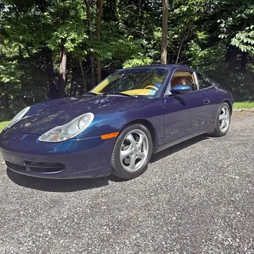 2000 Porsche 911 Carrera 2 Coupe