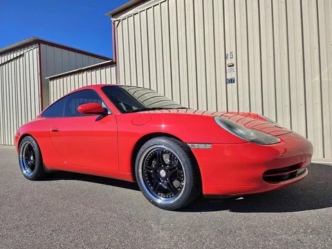 2000 Porsche 911 Carrera 2 Coupe