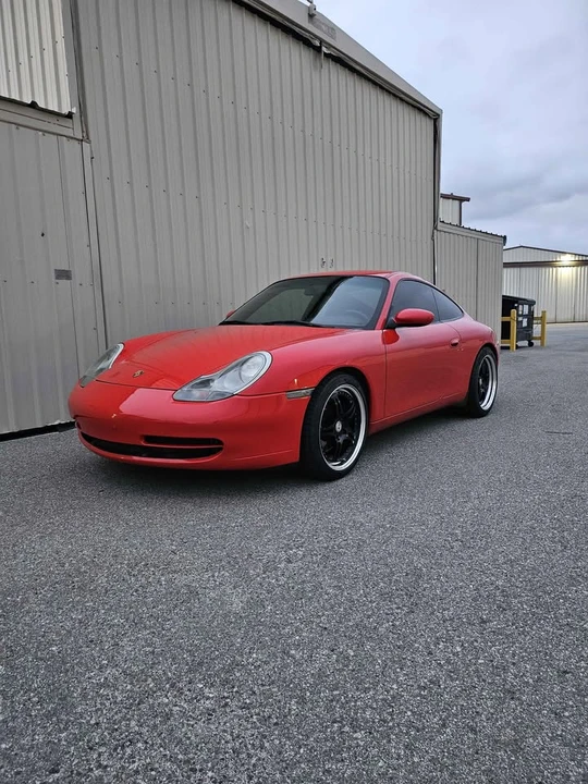 2000 Porsche 996 Carrera - Image 2 of 9