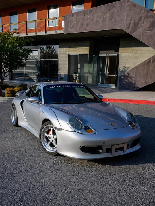 2000 Porsche 996 Carrera - Image 2 of 10