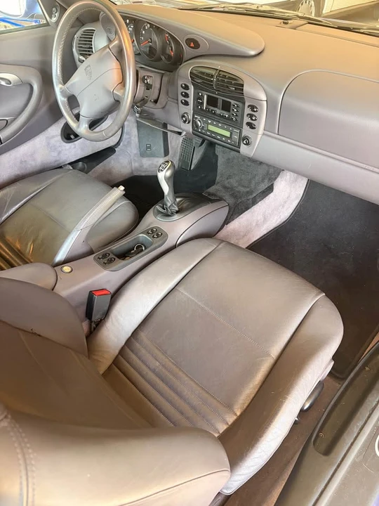 2000 Porsche 996 Carrera - Image 11 of 14