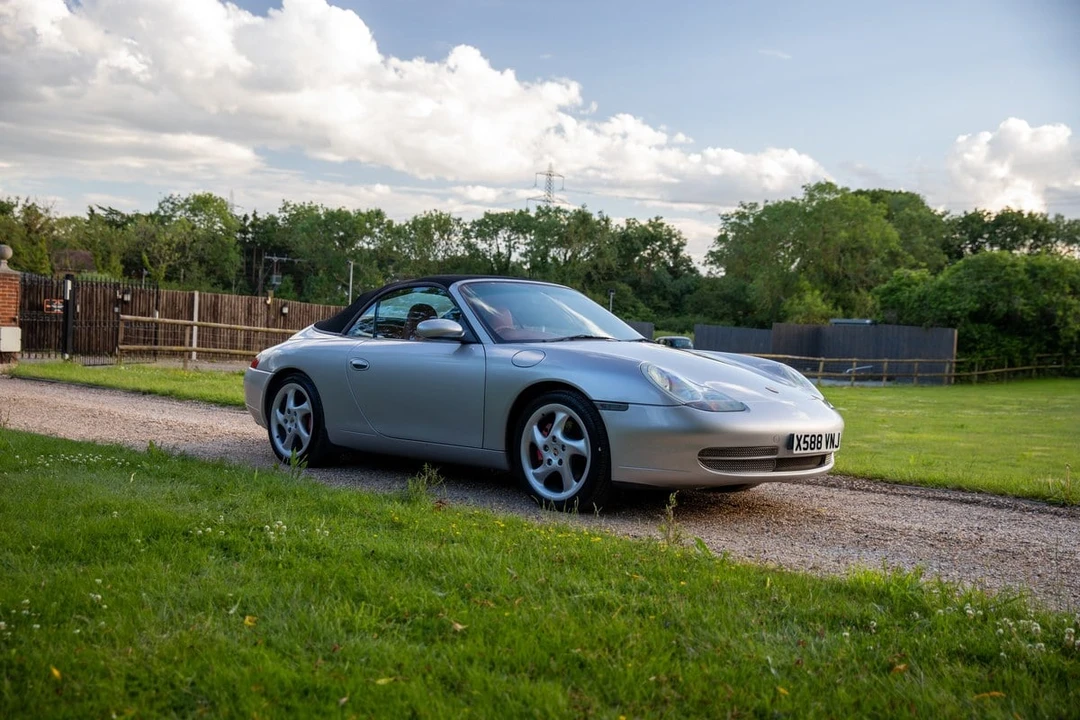 2000 Porsche 996 Carrera 4 - Image 7 of 30