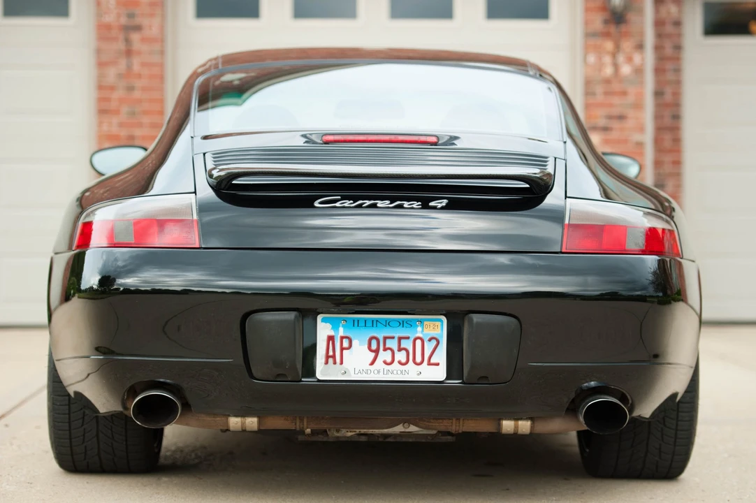 2000 Porsche 996 Carrera - Image 8 of 31