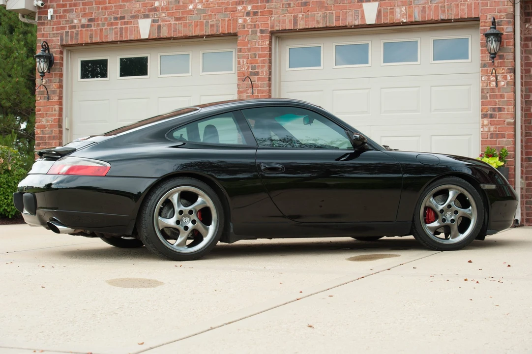 2000 Porsche 996 Carrera - Image 10 of 31