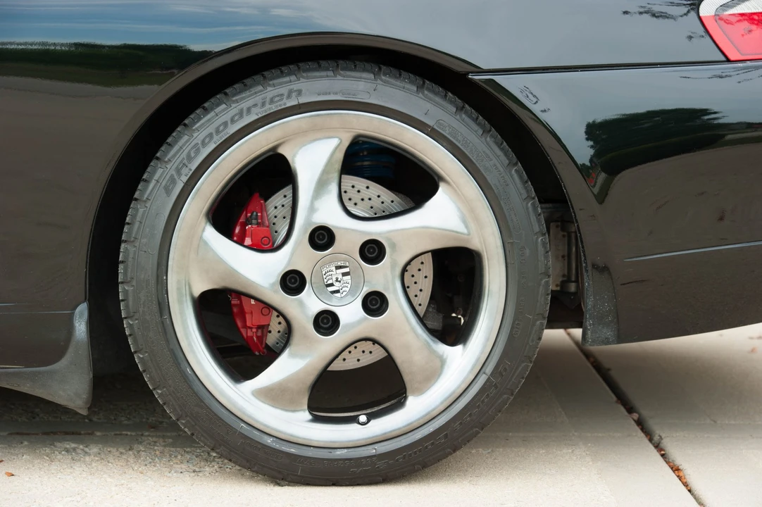2000 Porsche 996 Carrera - Image 18 of 31