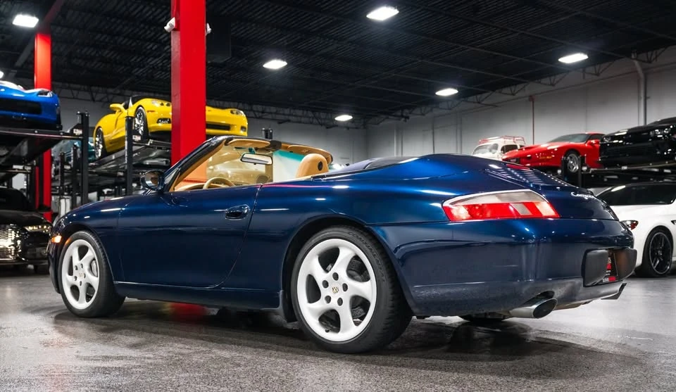 2000 Porsche 996 Carrera 4 - Image 3 of 18
