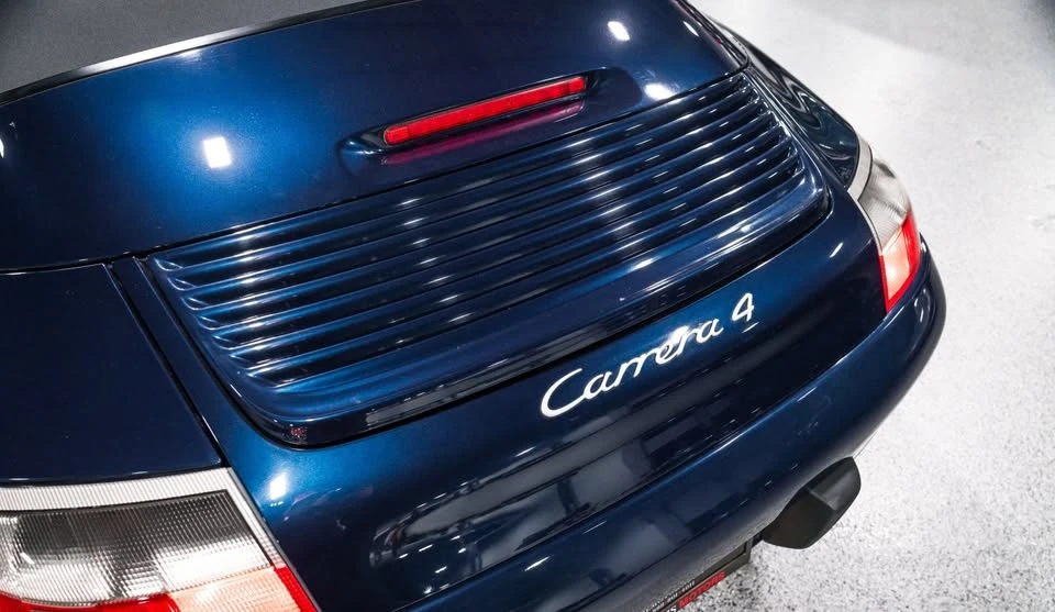 2000 Porsche 996 Carrera 4 - Image 8 of 18