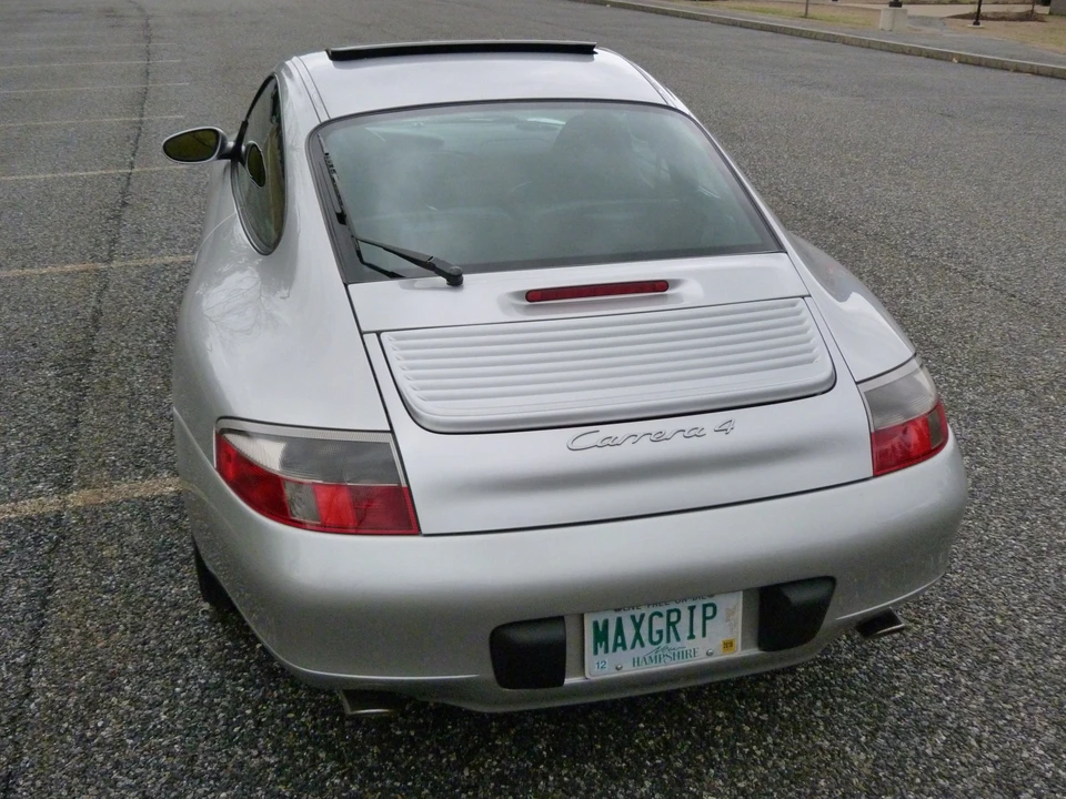 2000 Porsche 996 Carrera - Image 28 of 31