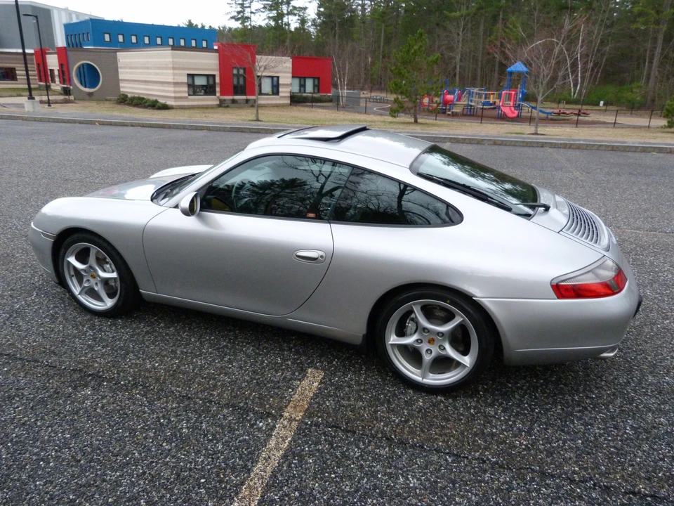 2000 Porsche 996 Carrera - Image 24 of 31