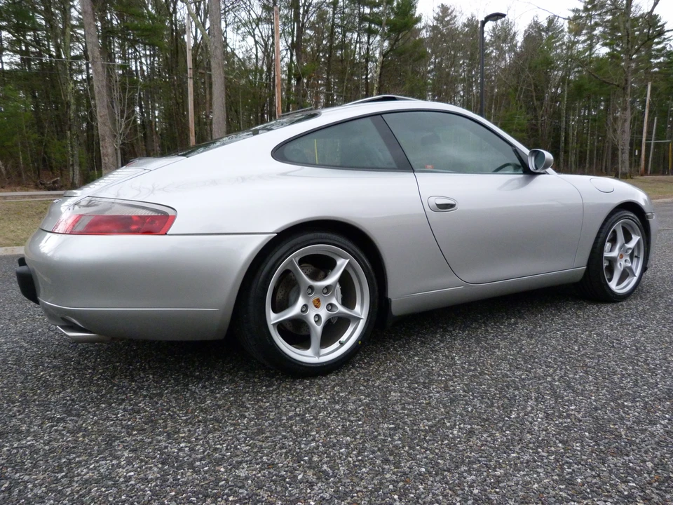 2000 Porsche 996 Carrera - Image 9 of 31